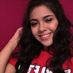 Meet your Posher, Jasmine